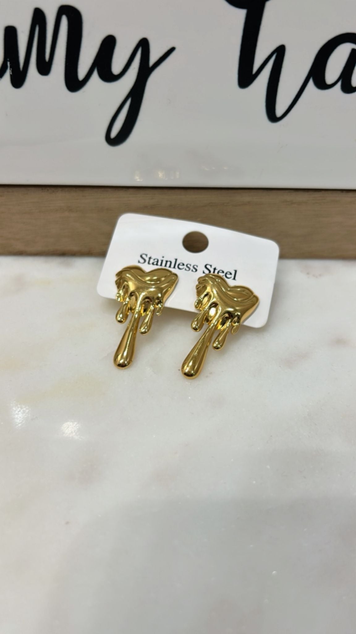 Aretes drip Corazon Gold