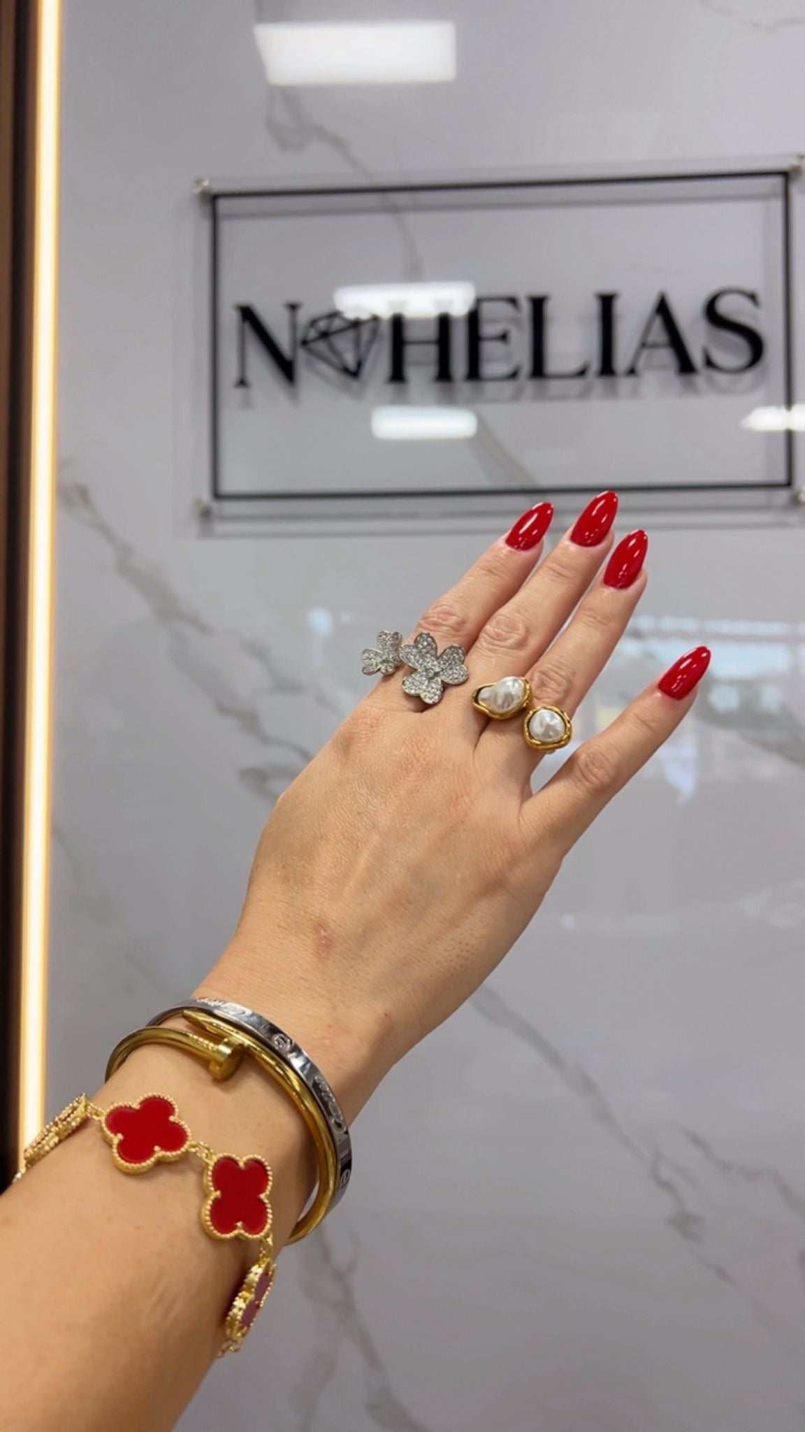 Pulsera VC trébol roja