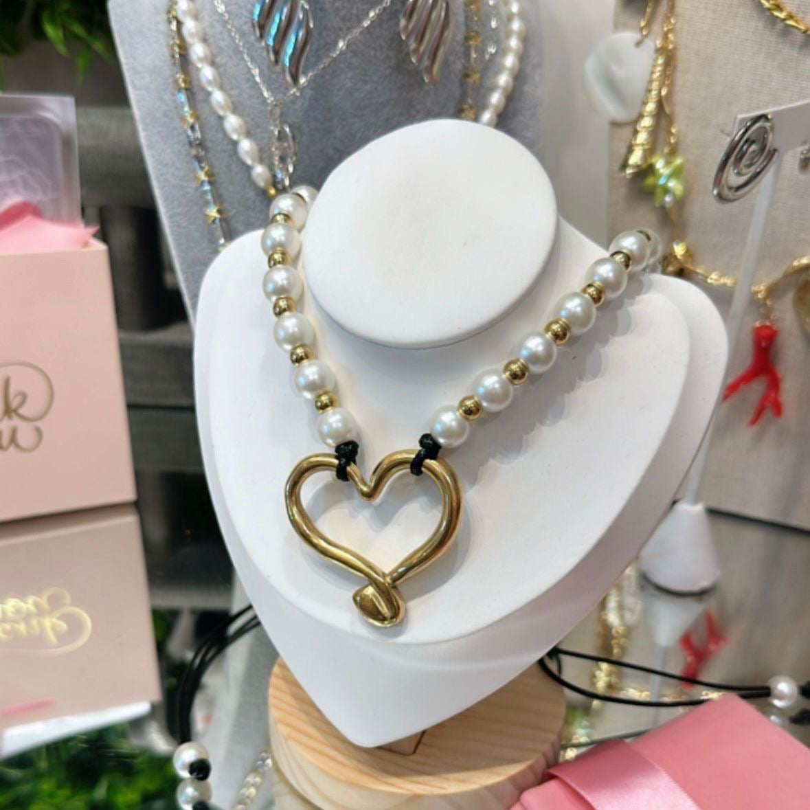Collar perla Corazon Dorado