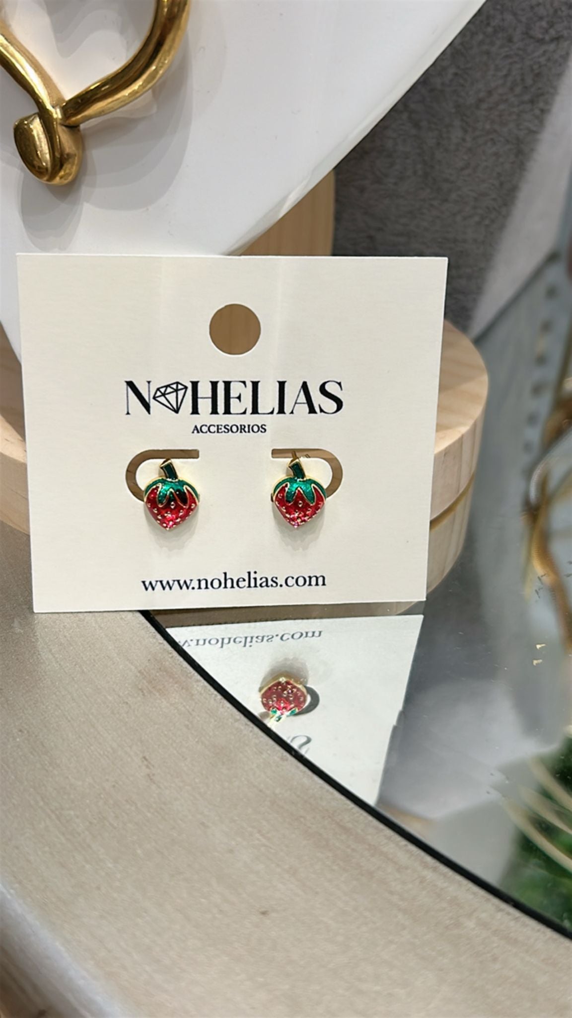 Arete Mini-Strawberry 0187