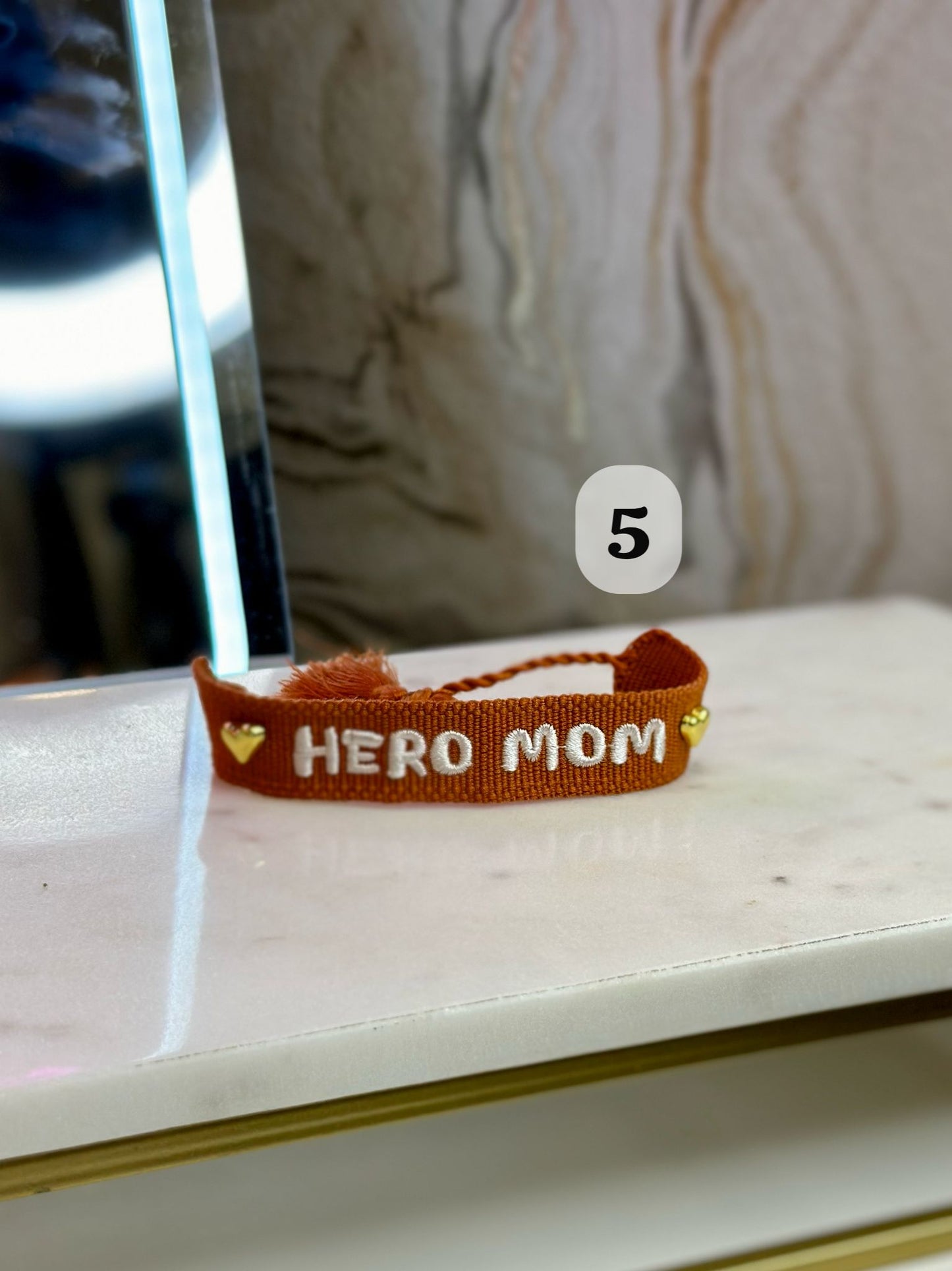 Pulseras tejidas día de las madres