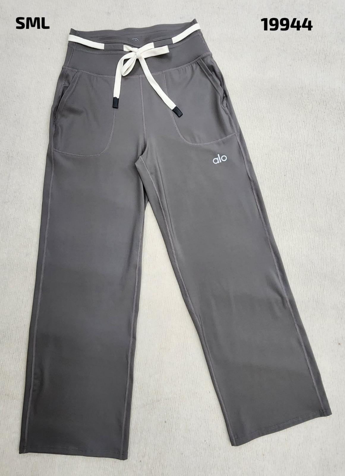 Pants Alo 9944