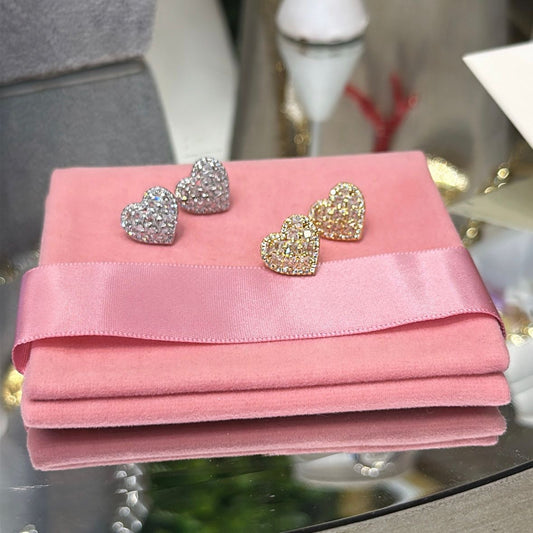 Aretes chicos piedritas Corazon