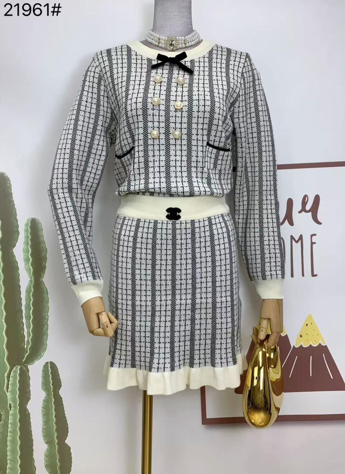 Set inspo CC falda 21961