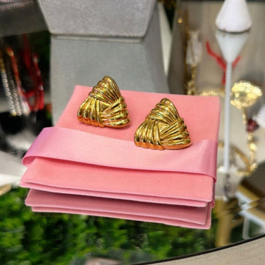 Aretes triangulo Gold