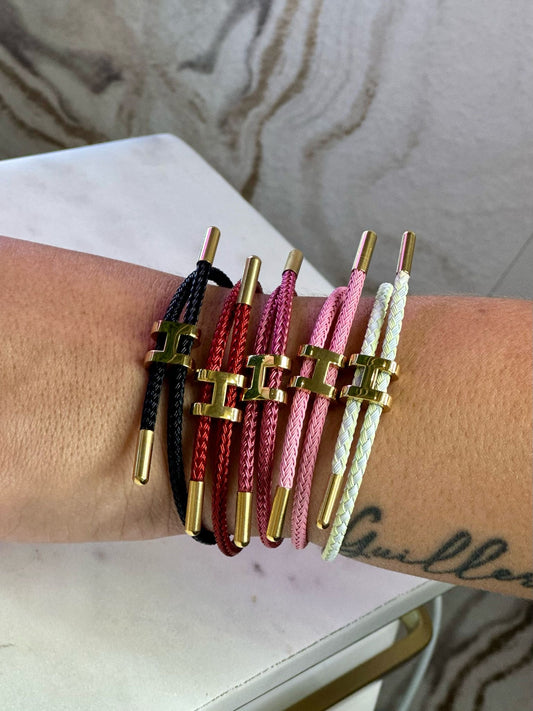 Brazalete H