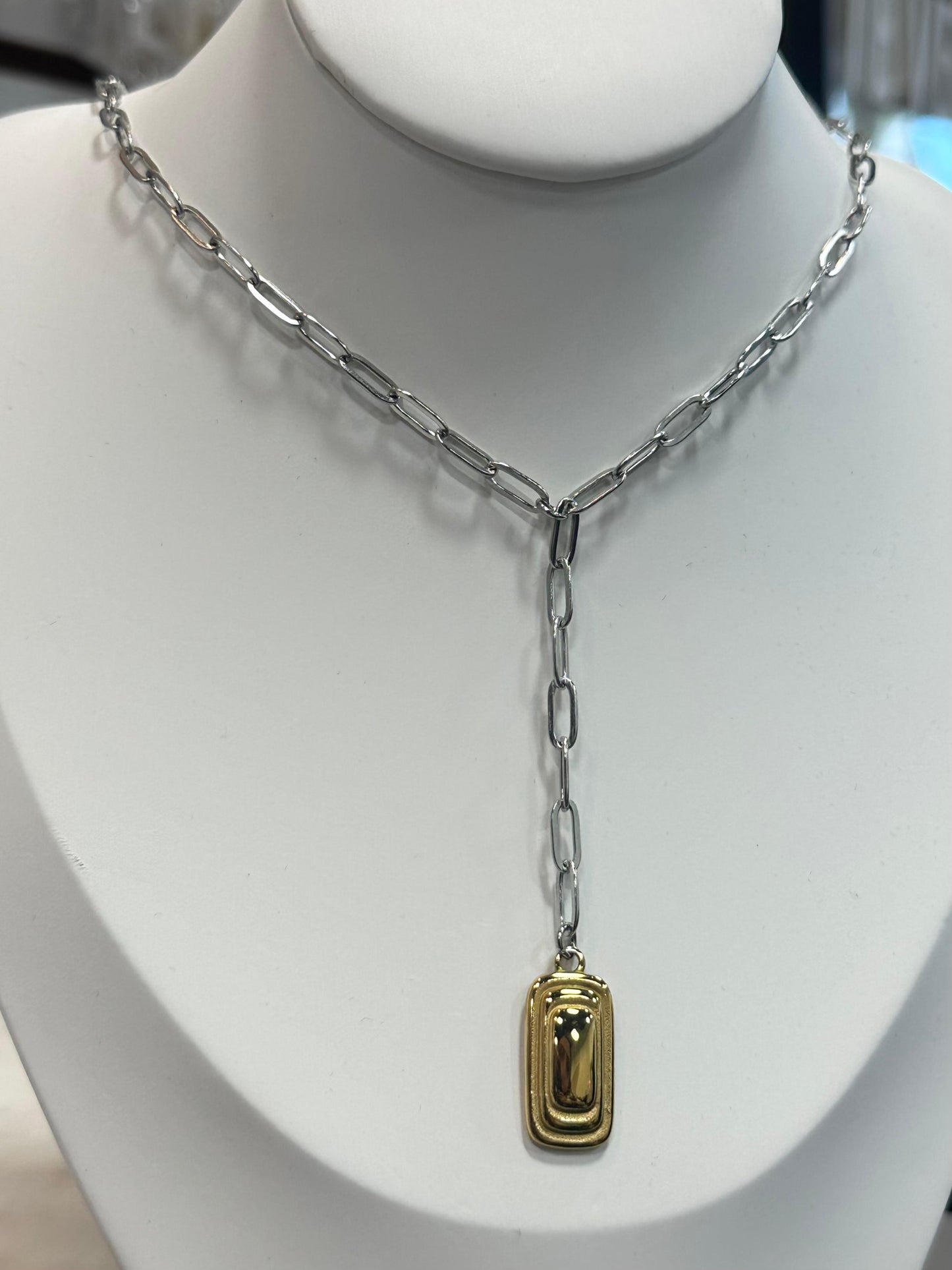 Collar eslabon Pendiente Dorado 1711