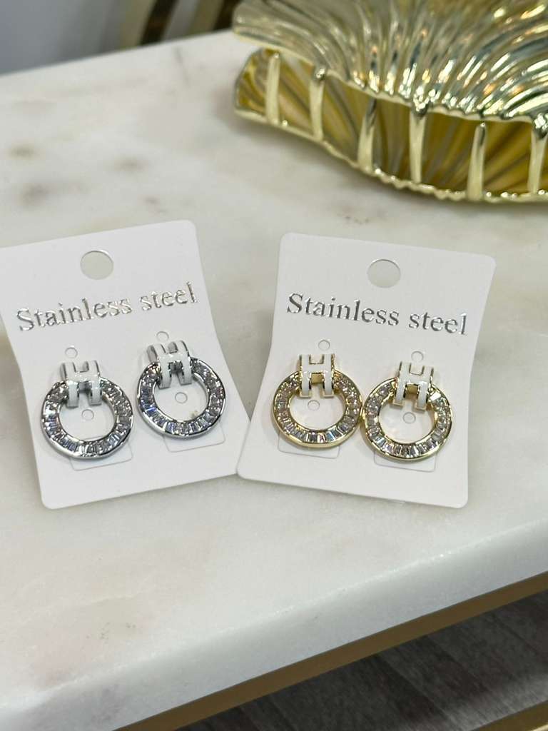 Aretes H