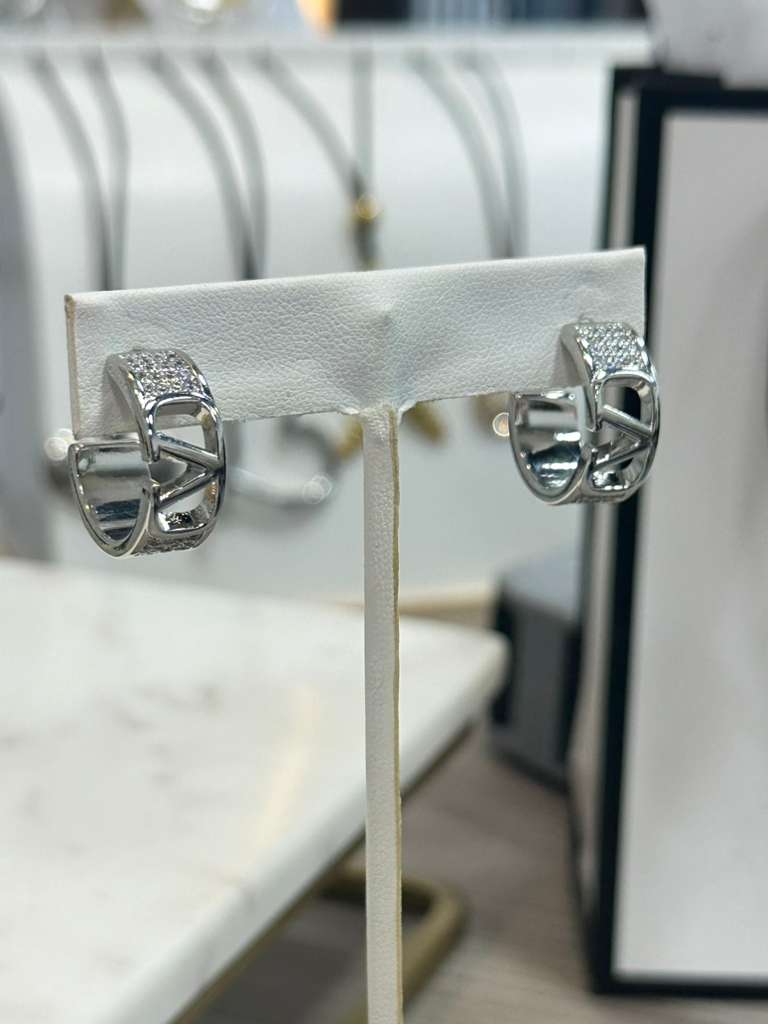 Arracadas V Plateadas