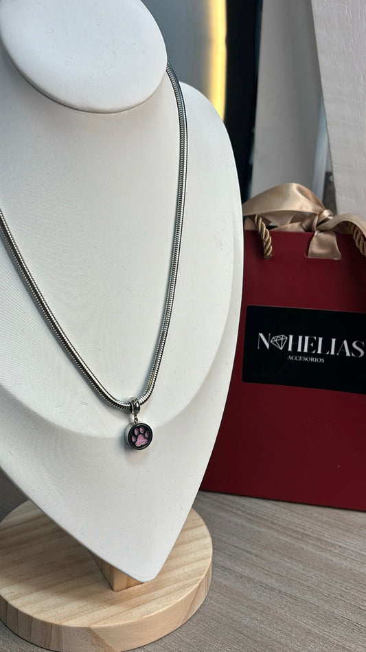 Collar huellita rosa