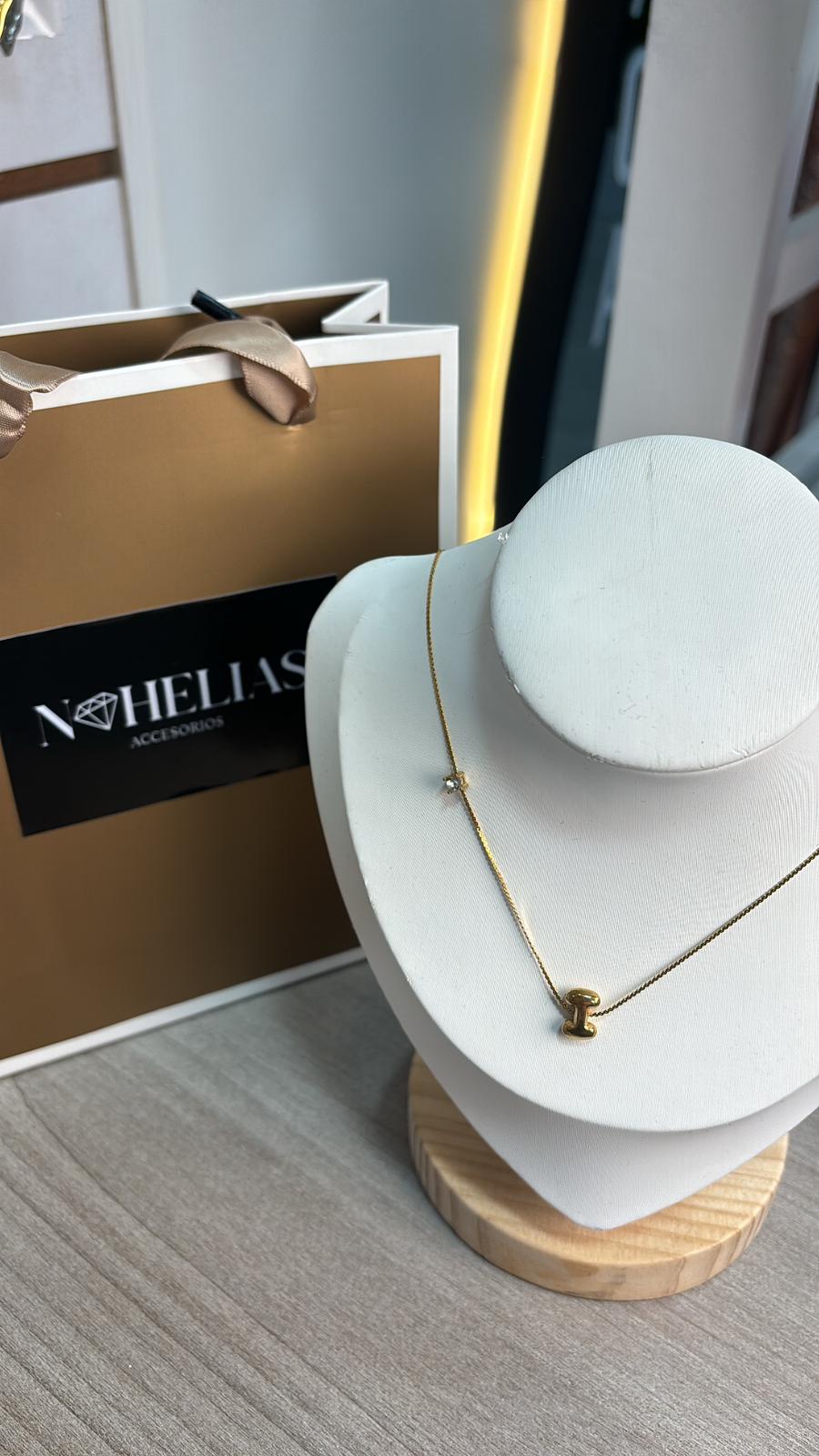 Collar Inicial Bubble