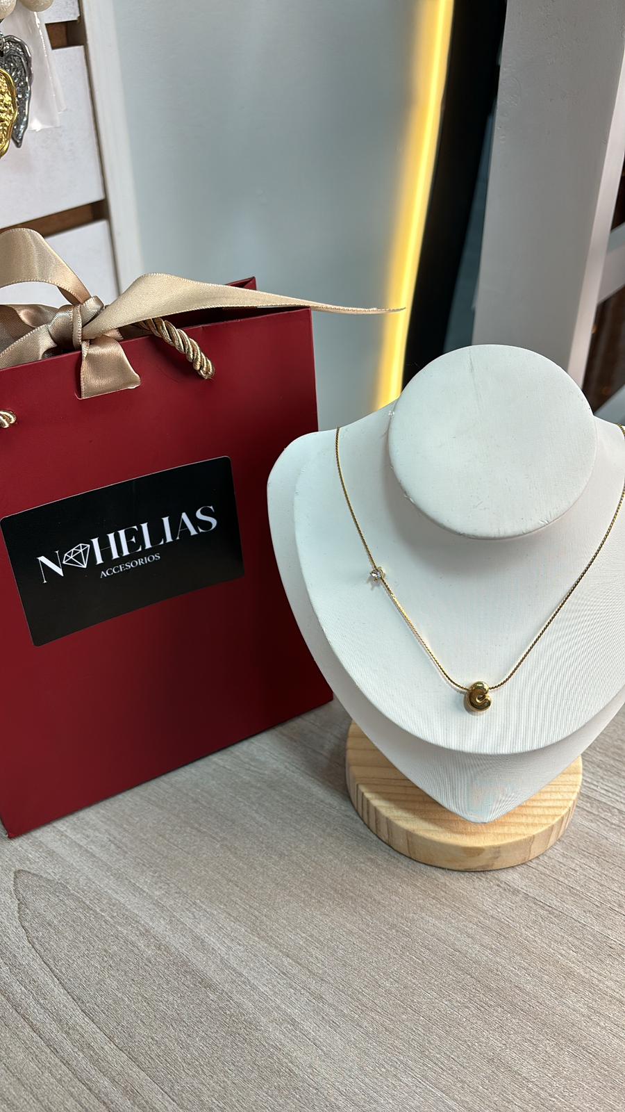 Collar Inicial Bubble