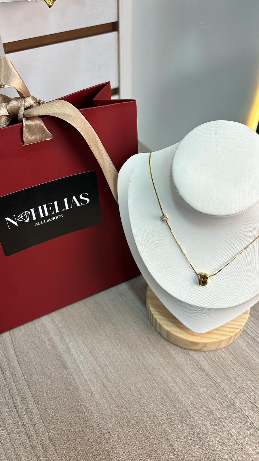 Collar Inicial Bubble