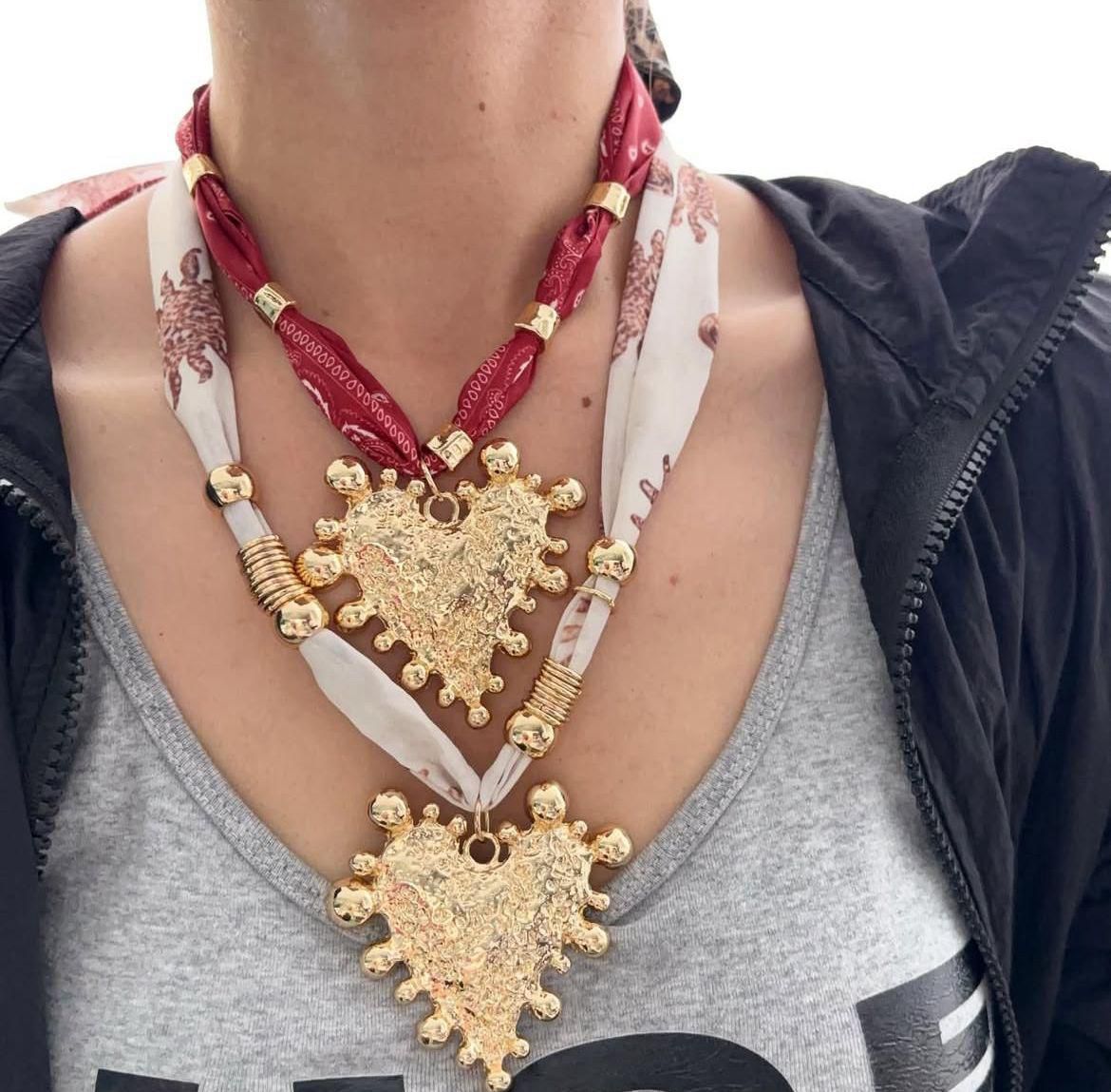 Collar Paliacate Corazon